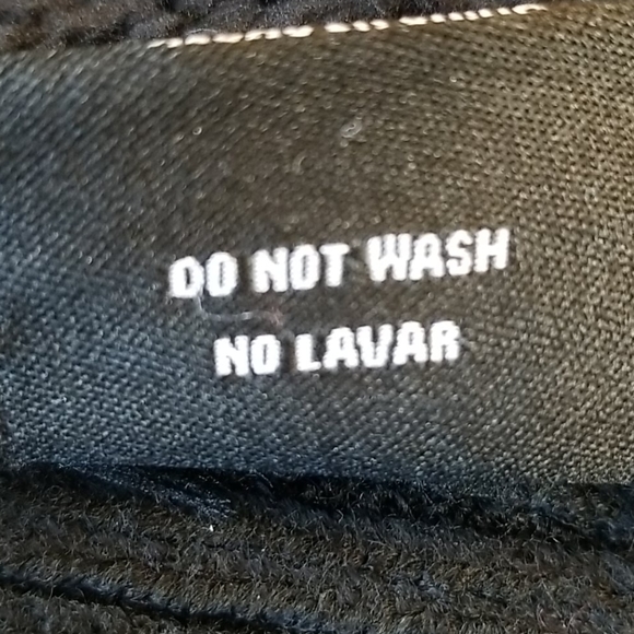 Mesh + Lace Sherpa Black & Silver Vest - Picture 16 of 16